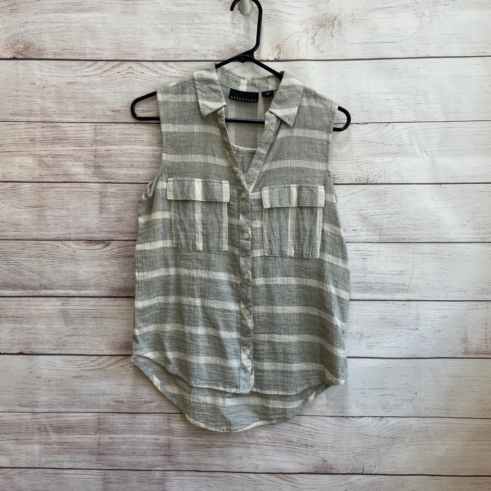 NEW WITH TAGS ATTENTION BUTTON FRONT SHIRT IN SOFT, GAUZY COTTON